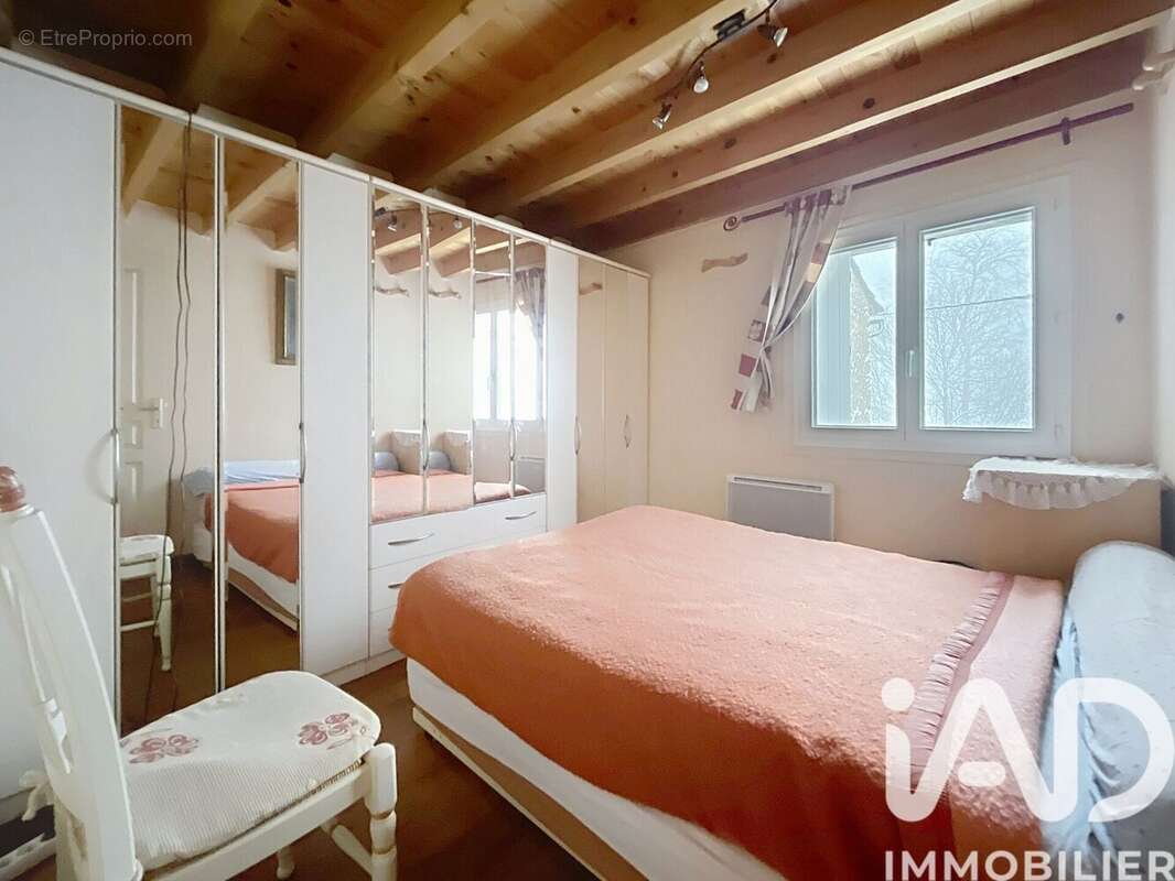 Maison 80 m² à Le Bousquet  - photo 8