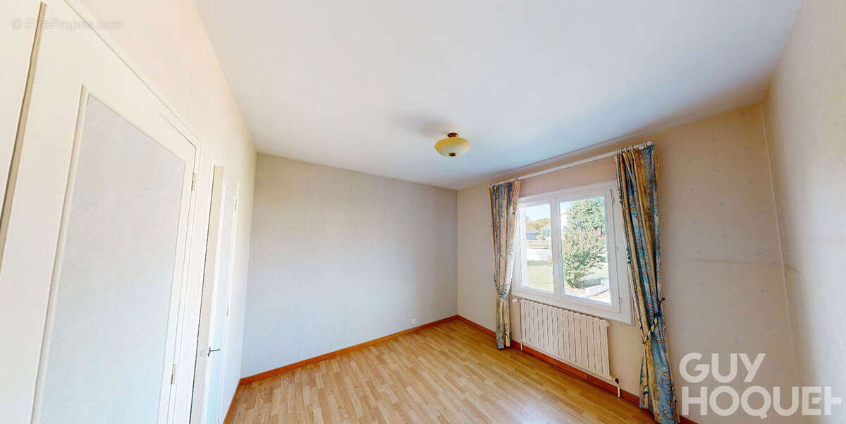 Maison à JAUNAY-CLAN