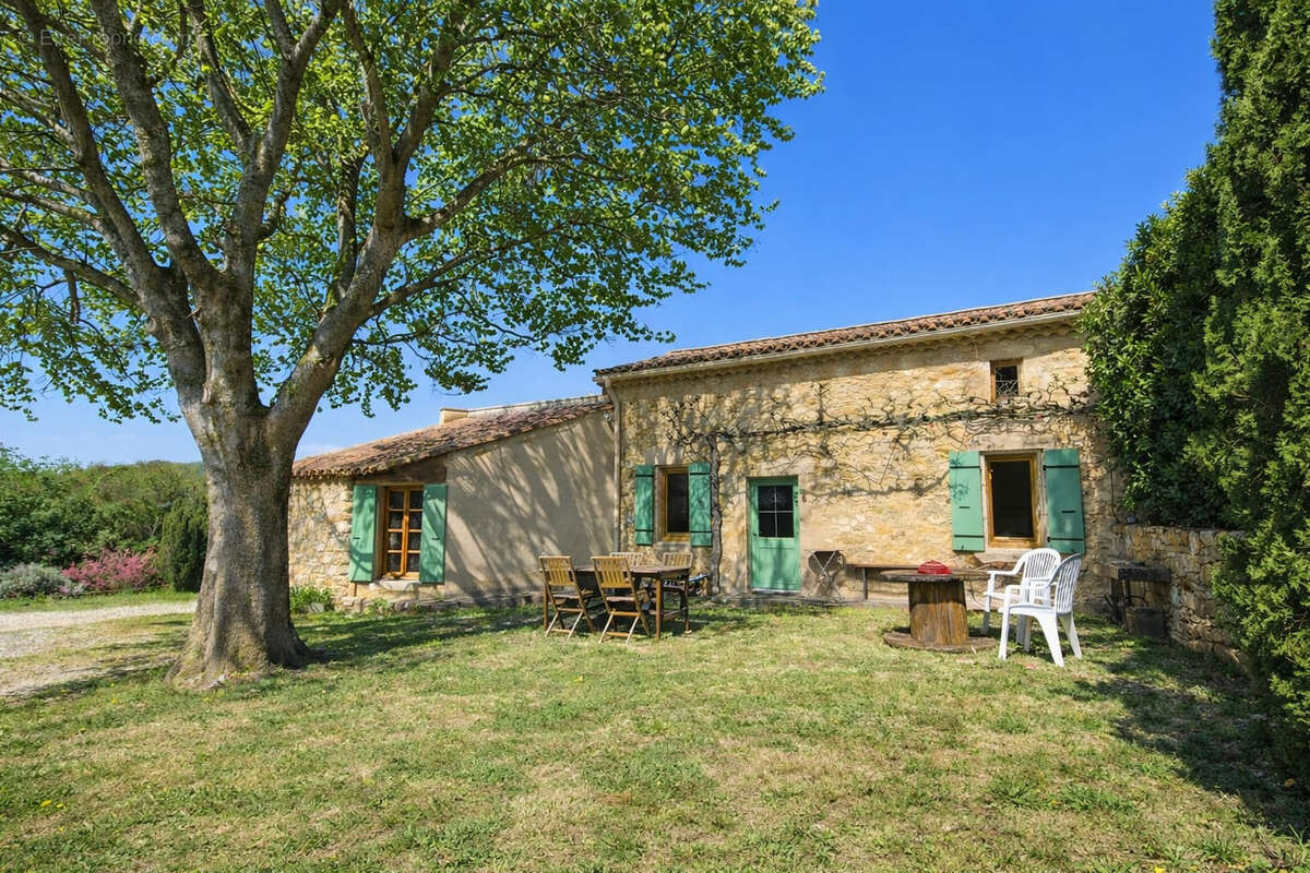 Maison à GOUDARGUES