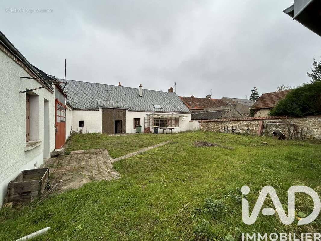 Photo 9 - Maison à INGRE