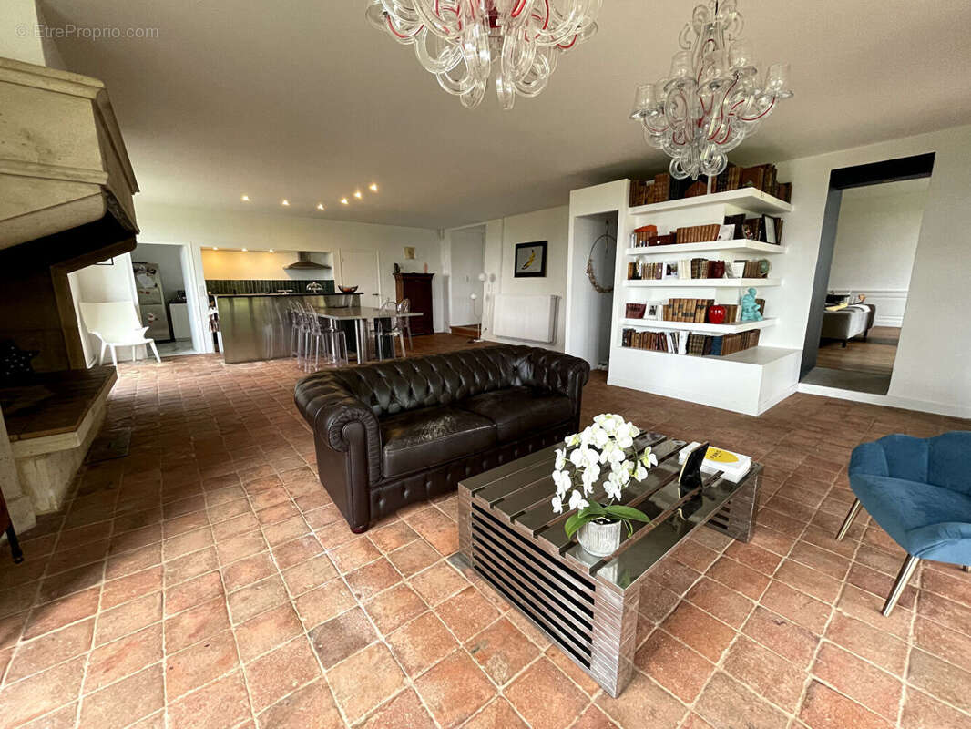 Maison à SAINT-GALMIER