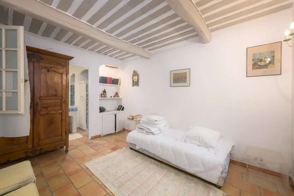 Maison à MOUGINS