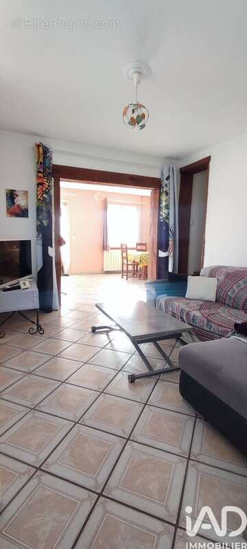 Photo 6 - Maison à YZEURE