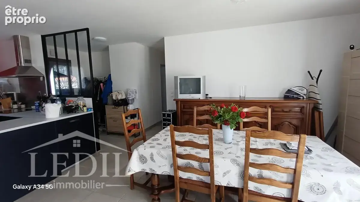  Maison récente de plain-pied – 95 m² – 3 chambres – Landiras - photo 5