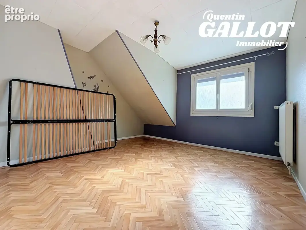 Maison 4 chambres, jardin + garage - photo 8