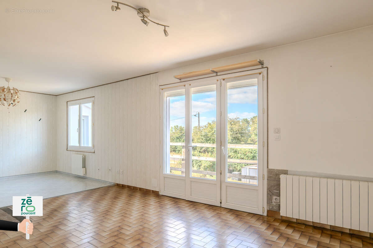 Maison familiale de plain-pied de 116 m2 avec garage sur 620 m2 de terrain   Commequiers - photo 18