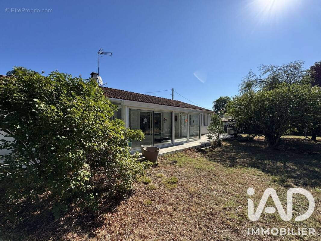 Photo 1 - Maison à LERAN