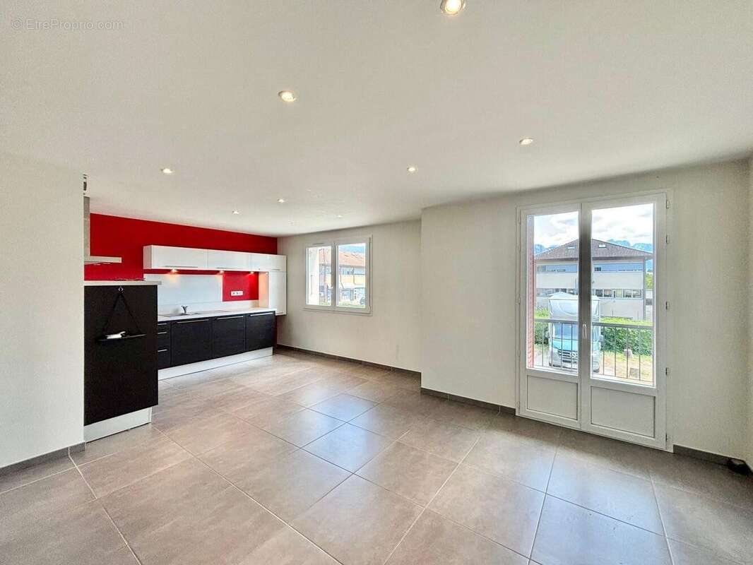 Appartement à MEYTHET