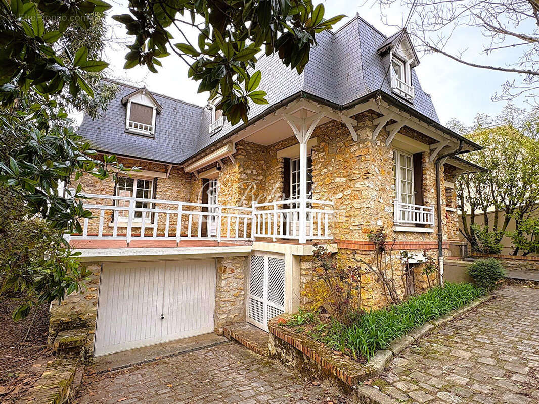 Maison à SAINT-LEU-LA-FORET