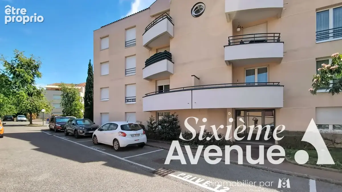 Appartement à BRON