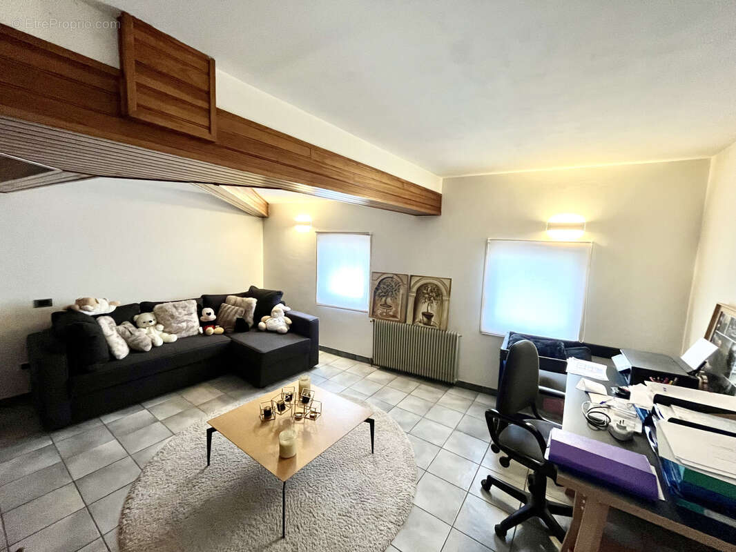 Appartement à VENISSIEUX