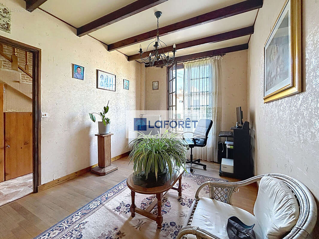 Maison Sartrouville 3 pièce(s) 61.6 m2 - photo 2