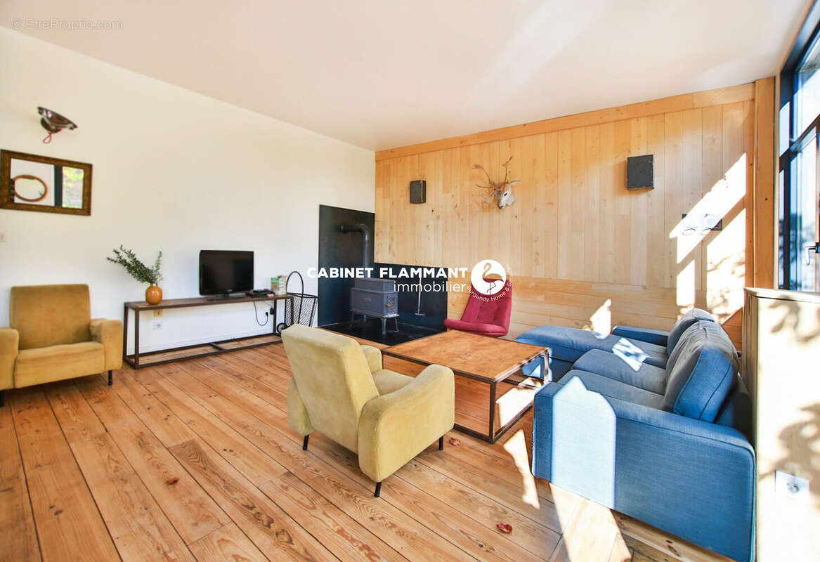 Maison à ALISE-SAINTE-REINE