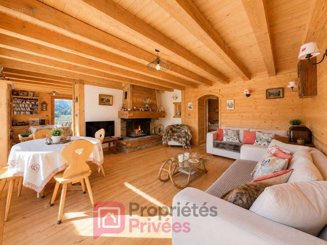 Maison Ugine 11 pièces 288 m2 - photo 5