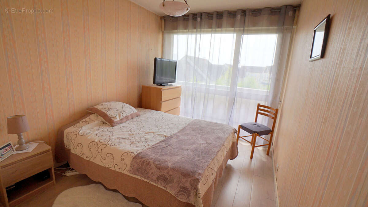 Appartement à LES MUREAUX