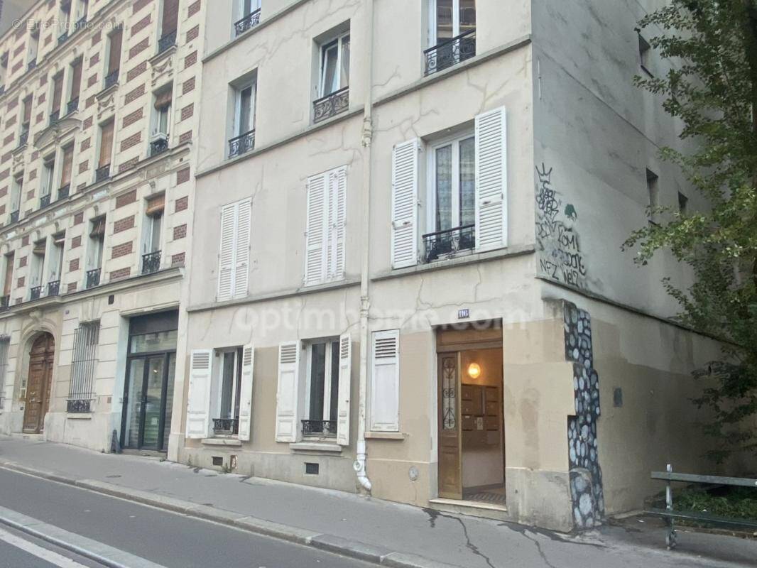 Appartement à PARIS-20E