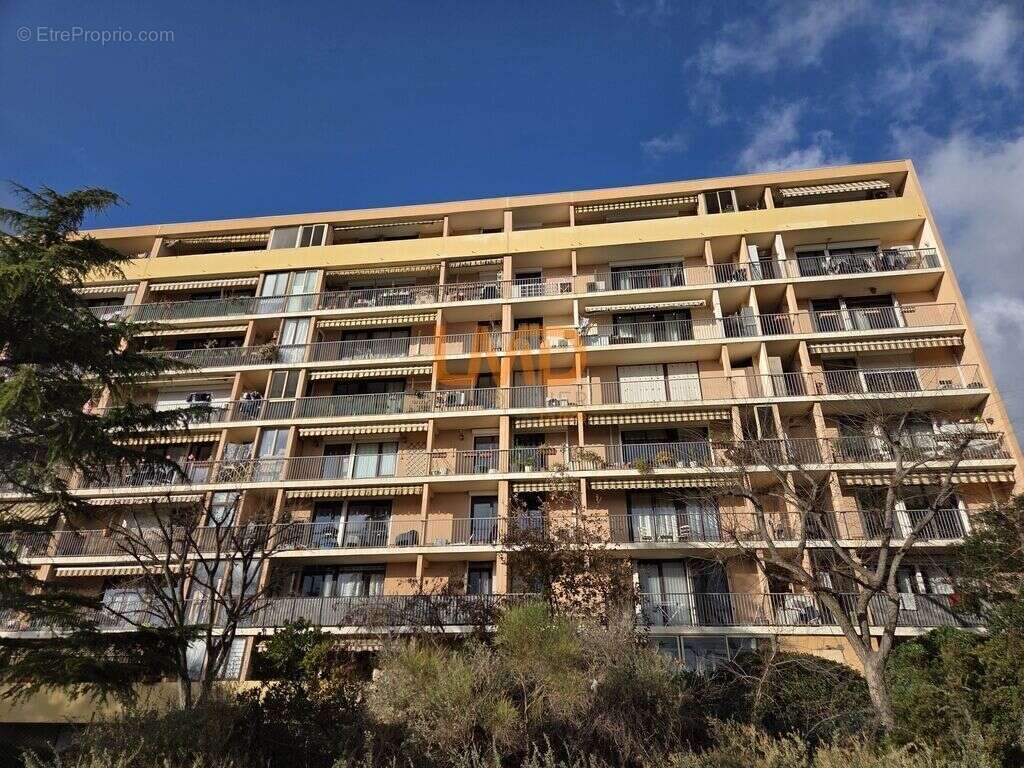 Appartement à MARSEILLE-13E