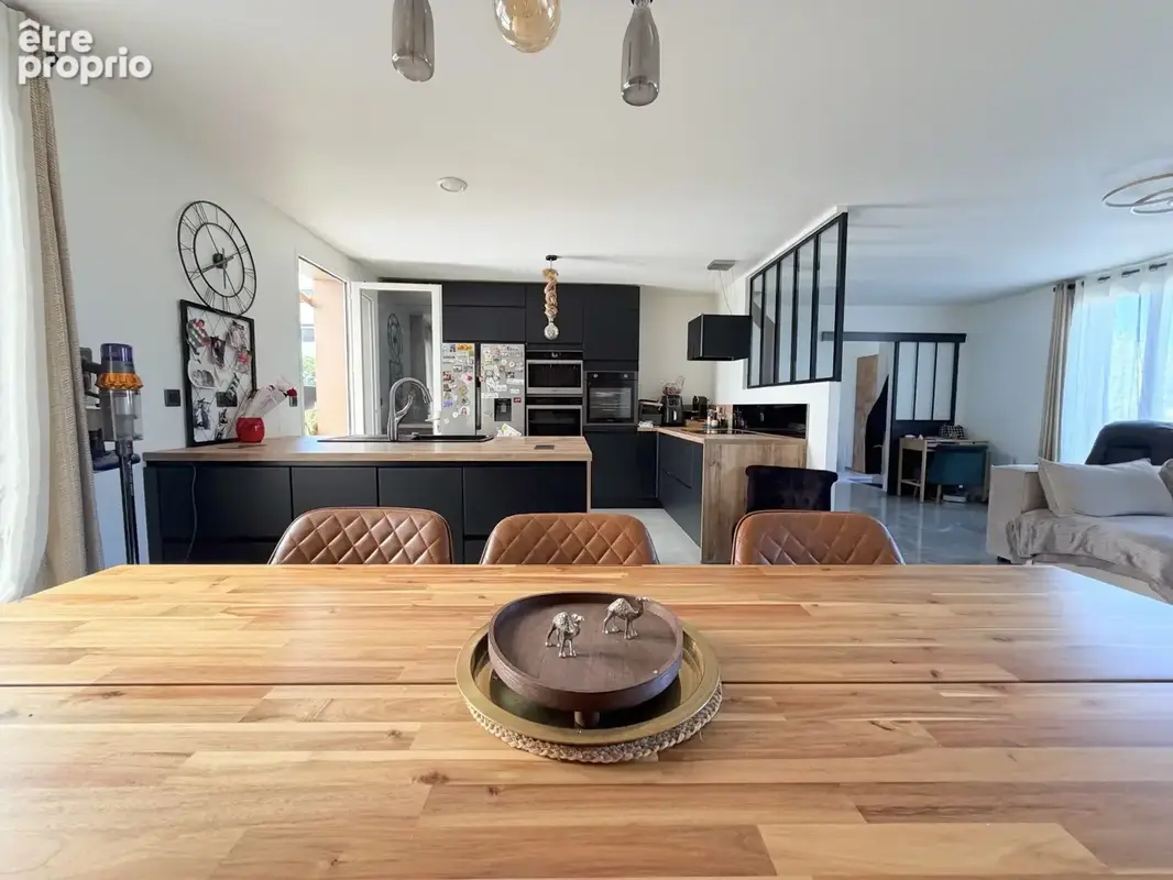 Maison 116 m² à Aubergenville  - photo 2