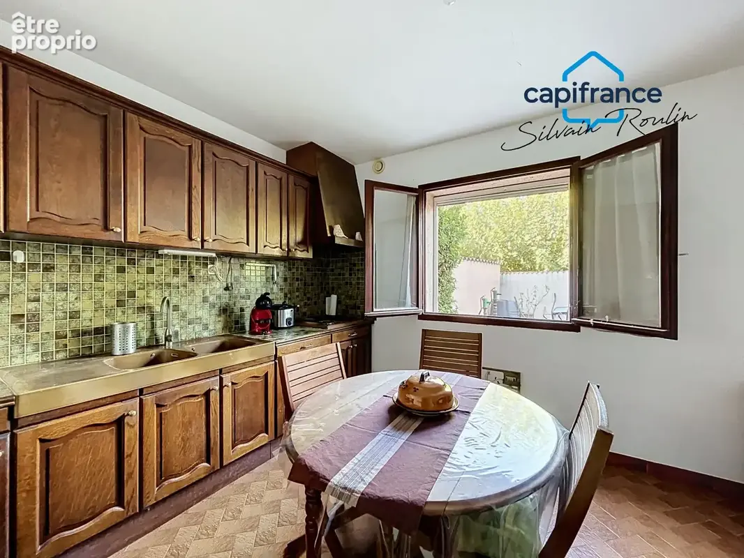 Maison avec 2 espaces de vie, piscine et garage – Pierrelatte centre - photo 22