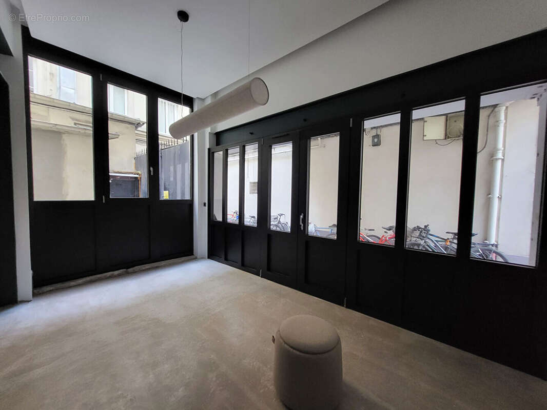 Appartement à PARIS-10E