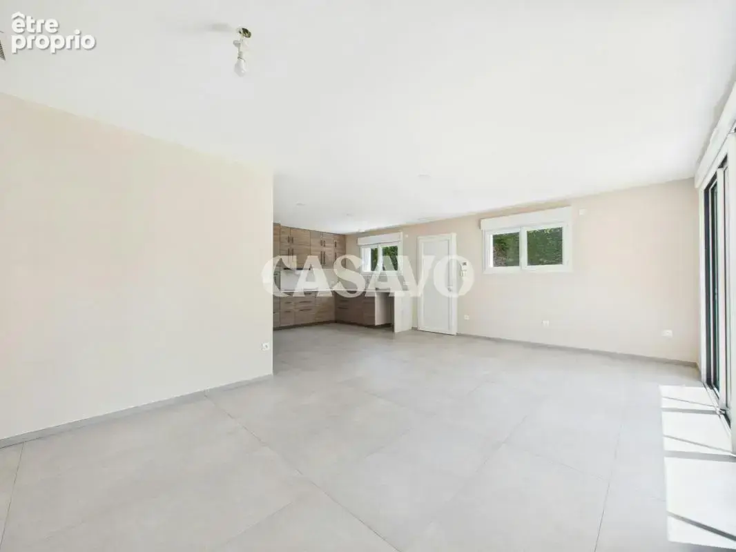 Vente Maison 4 pièces de 87m² - 69800 Saint-Priest - photo 3