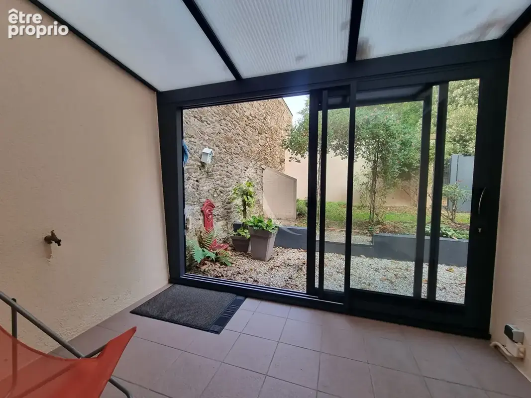 Nantes-Gréneraie Appartement 2 pièce(s) 53m² avec jardin, véranda, cellier et garage - photo 10