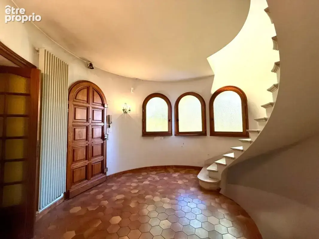 Appartement T2 à rénover de 61m²  - Parempuyre centre - photo 3