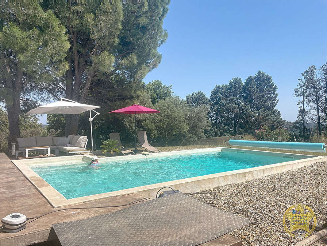 Maison à ROCHEFORT-DU-GARD