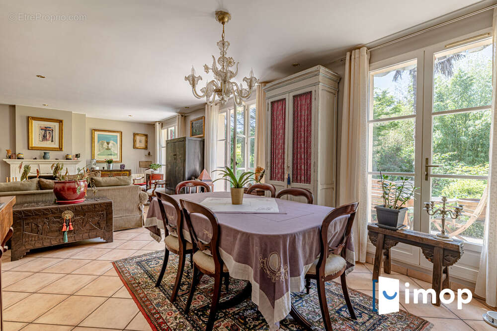 Maison à SAINT-PRIX