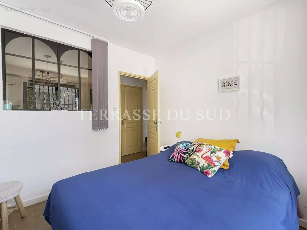 Vente Appartement T3 de 46,10 m2 LC avec Terrasse - Roucas Blanc - Marseille 7 - photo 12
