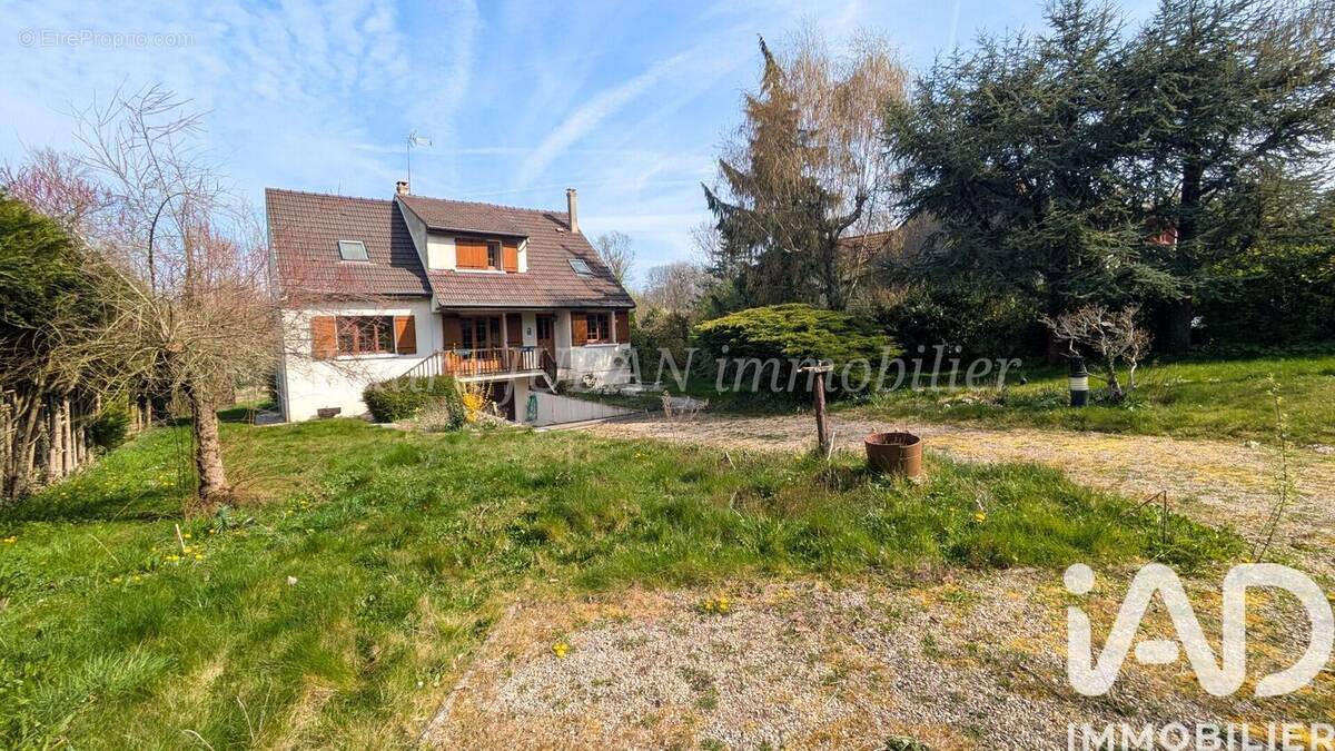 Photo 1 - Maison à DORMELLES