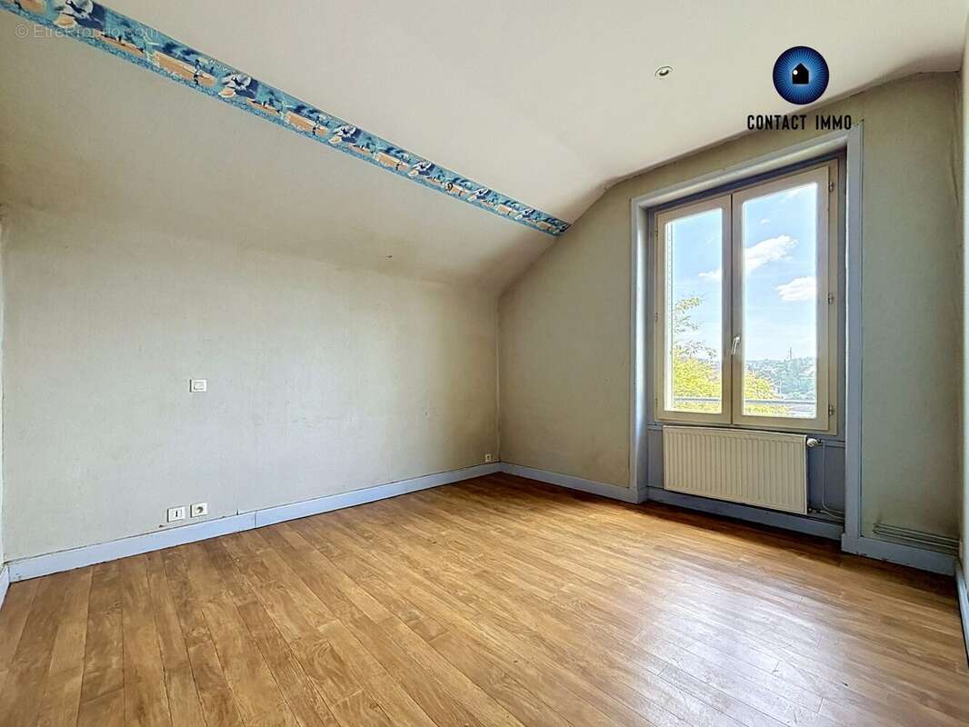 Maison 92 m² à Dampniat  - photo 5