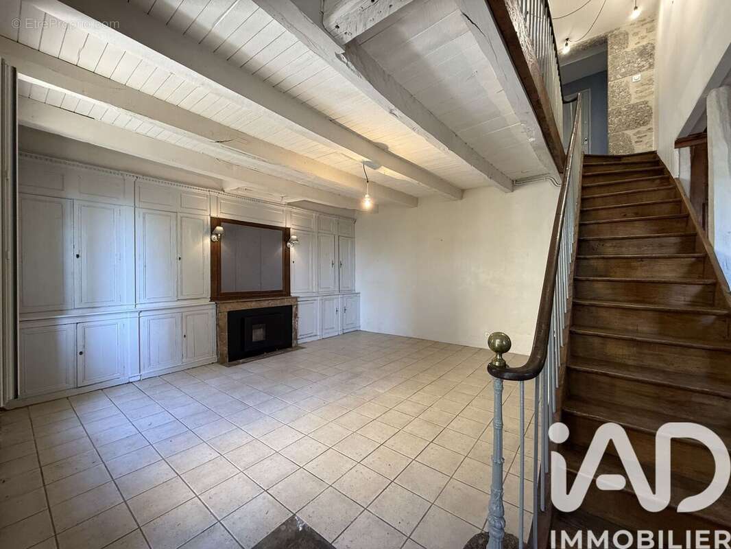 Maison 344 m² à Graissac  - photo 6