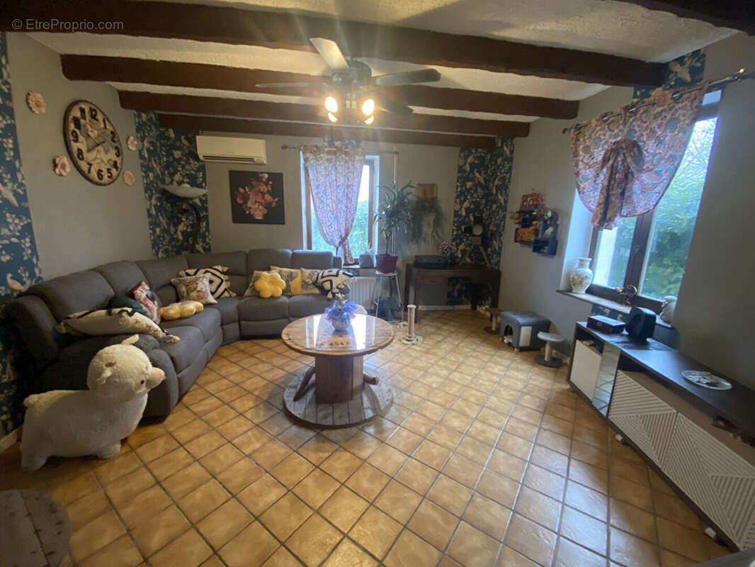 Maison à CROISMARE