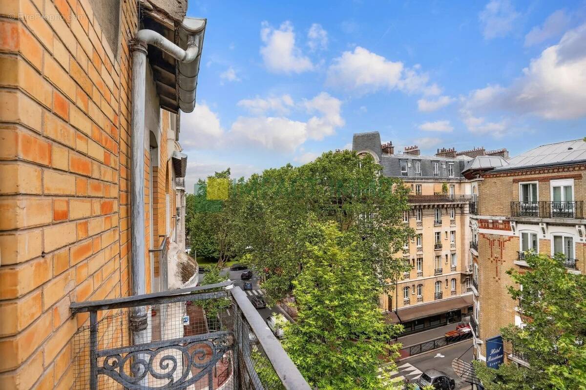 Appartement à CLICHY