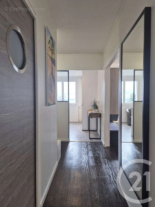 Appartement à EVIAN-LES-BAINS