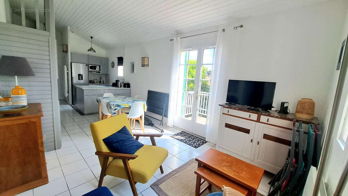 Appartement à SAINT-GEORGES-DE-DIDONNE