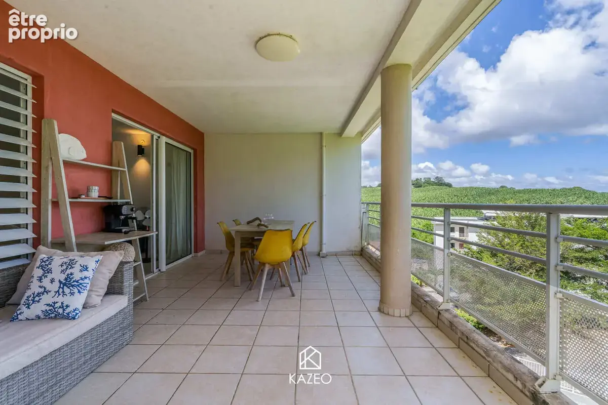 Appartement 4 pièces 87 m² à vendre à Le Robert (97231) - photo 2