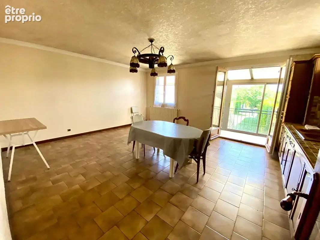 LA PLAINE, maison 3 chambres, 618 m² de terrain - photo 4