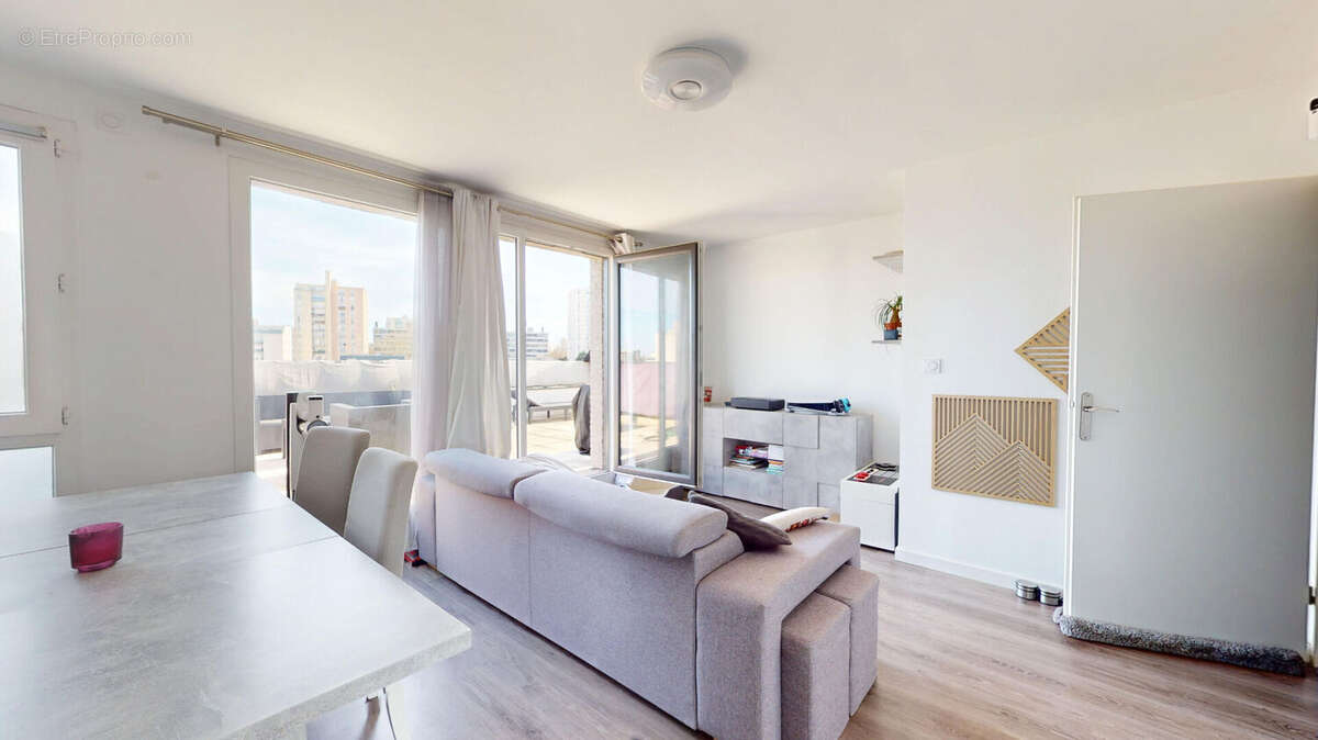 Appartement à NOISY-LE-SEC