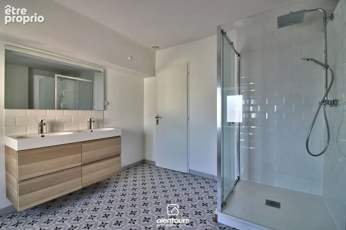 Appartement  5 pièce(s) 135 m2 - photo 14