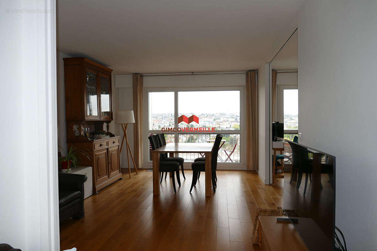 Appartement à RUEIL-MALMAISON