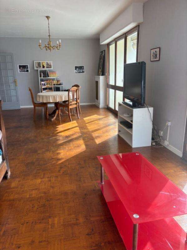 Appartement à LE BOUSCAT