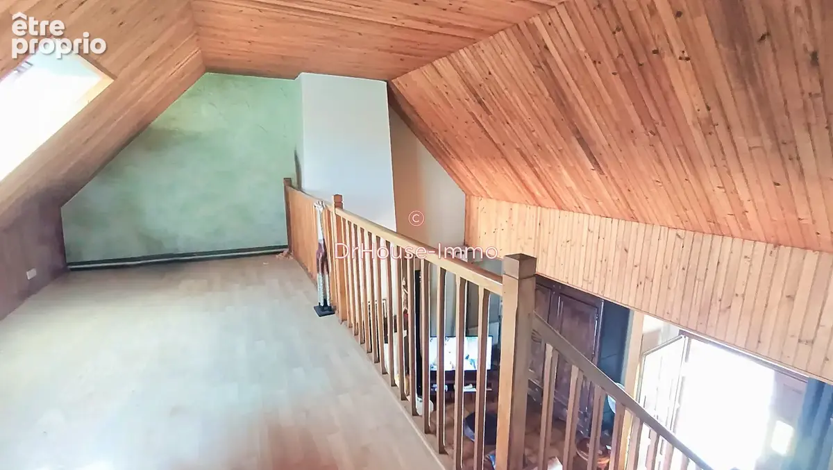 Maison 4 pièces 155 m² à vendre à Thouars (79100) - photo 17