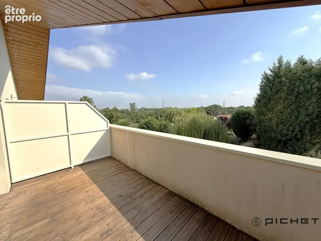 Photo Appartement à Bassens au prix de 165 000€