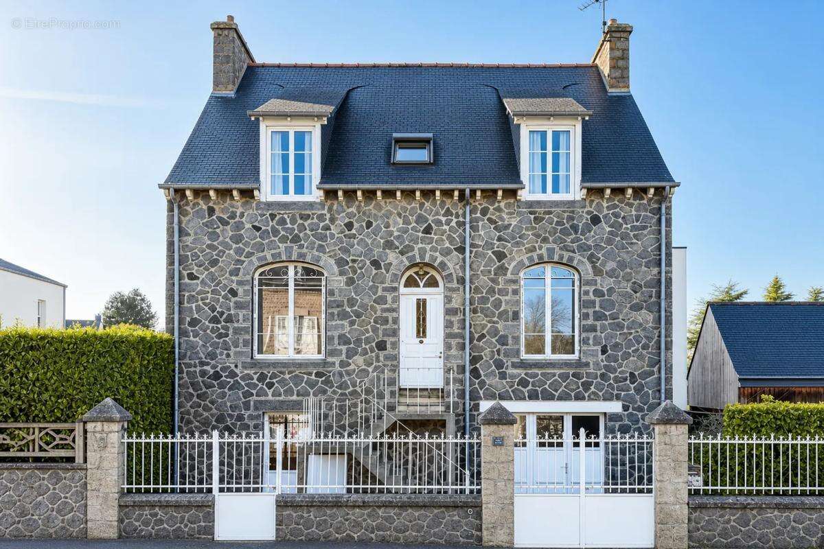 Maison à PLOUFRAGAN