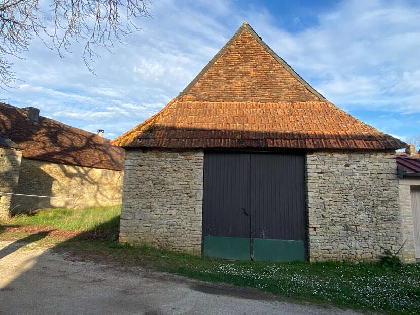 Maison avec grange à Chourgnac 4 pièce(s) 85 m2 - photo 10