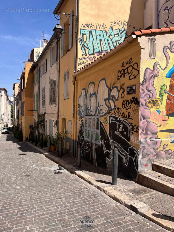 Appartement à MARSEILLE-2E
