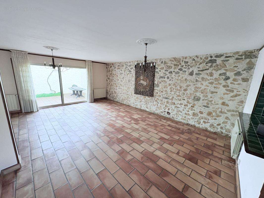 Maison à MARSEILLE-9E
