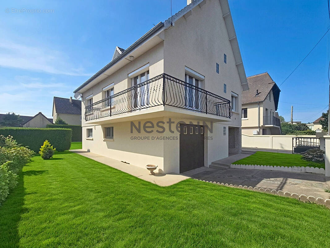 Maison à OUISTREHAM